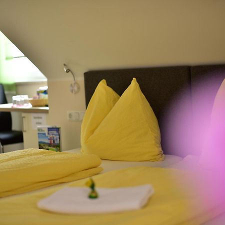 Ferienwohnungen Und Zimmer Yassi Spielberg Bei Knittelfeld Eksteriør billede
