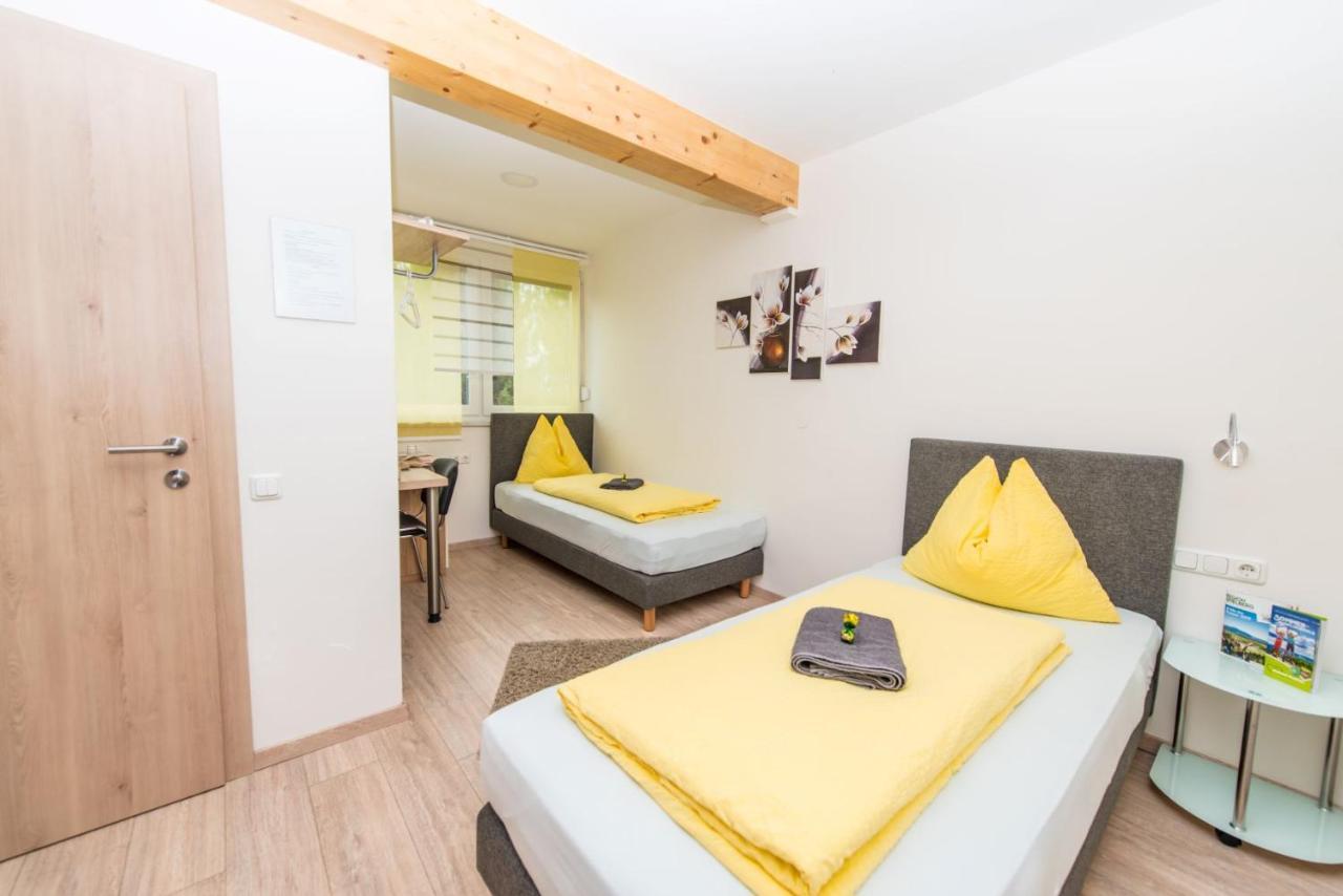 Ferienwohnungen Und Zimmer Yassi Spielberg Bei Knittelfeld Eksteriør billede